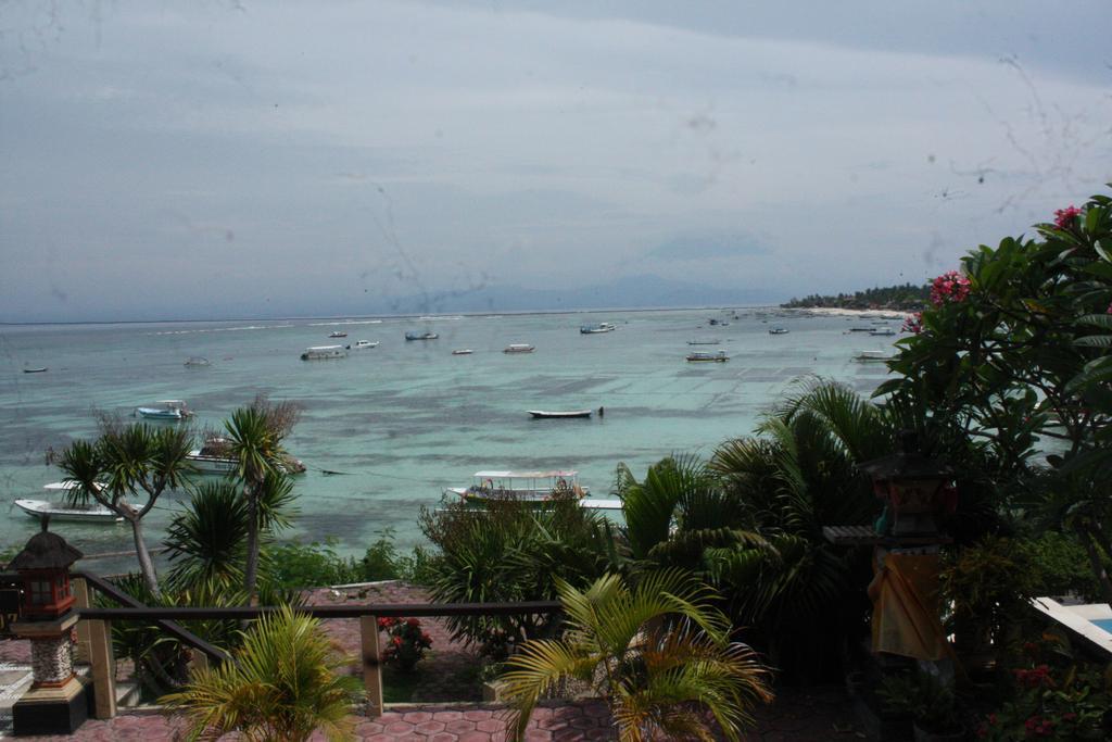 Oka 7 Bungalow Nusa Lembongan  Exterior photo